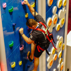 Clip-n-Climb-Speed-Climb-Man-Participant-RCI