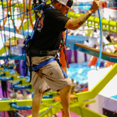Sky-Trail-man-indoor-IAAPA-2018-aerial-attraction-1
